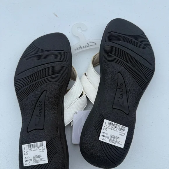 Brinkley Marin Womens Faux Leather Thong Flip-Flops size 6 - Picture 8 of 8